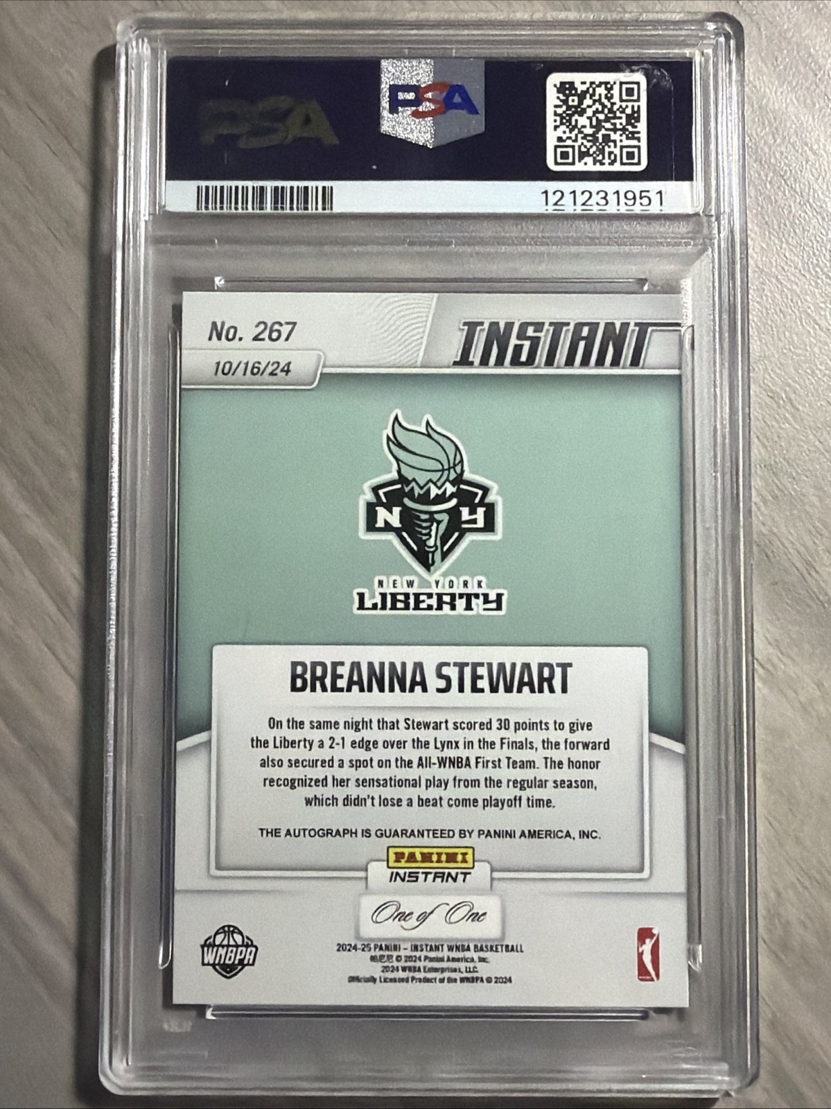 Breanna Stewart 2024 Panini Instant WNBA Blue Viper Auto Liberty True 1/1 PSA 8 view 2