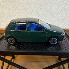 1/43  FIAT PUNTO 906928