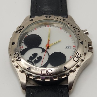 Hiding Mickey Mouse Limited Wristwatch The Disney Channel NR Hard To Find Vtg