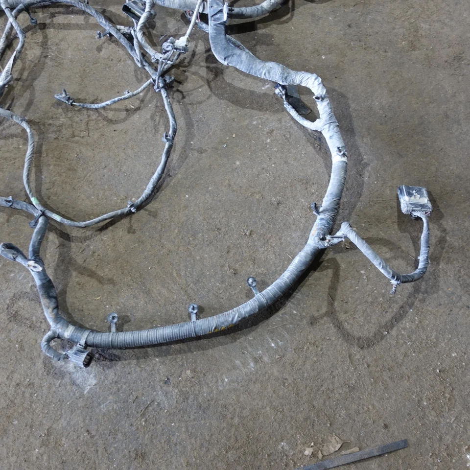 Ram 3500 2019 diésel cabina regular platón largo marco izquierdo chasis arnés de cables telar Foto 3 de 4