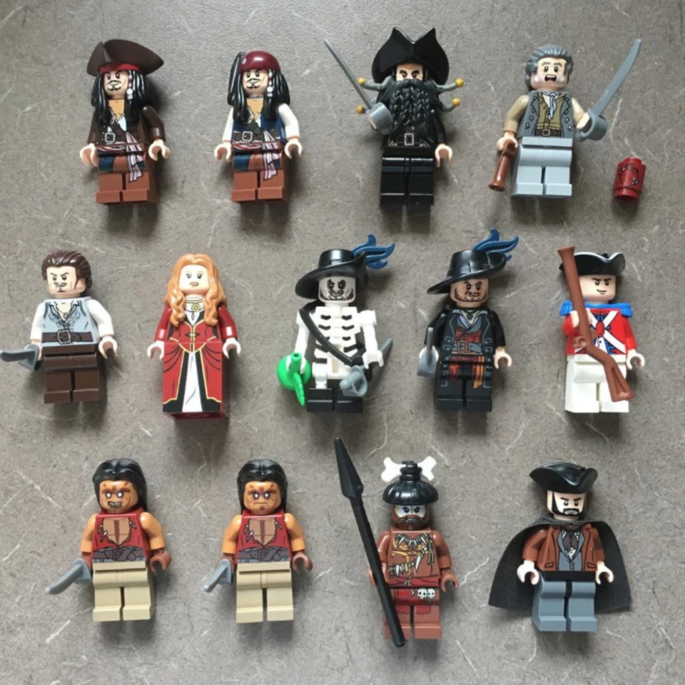 Lote de 4 Minifiguras Lego POTC Davy Jones Lego Piratas del Caribe Lote a Granel Foto 4 de 4