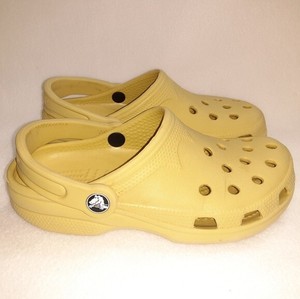 j slides leopard sneakers