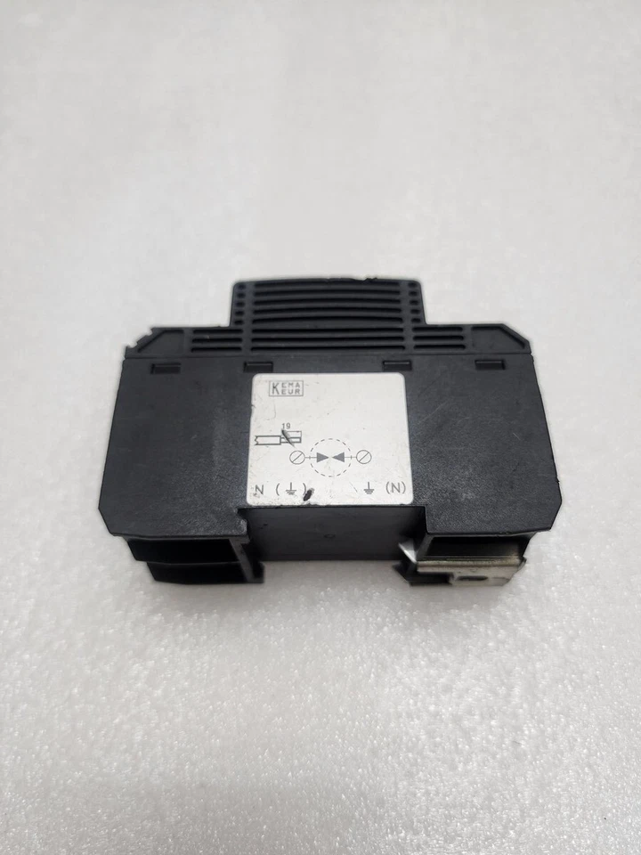 PHOENIX CONTACT FLT 100-260 I/B/T1 V-225 LIGHTNING CURRENT ARRESTER 2838160 - Image 4 of 4