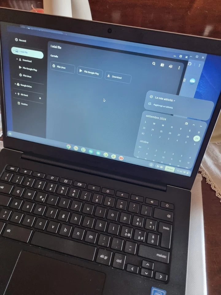 Samsung Galaxy Chromebook Go 14" (64GB eMMC, Intel Celeron N, 2,80 GHz, 4GB)... - Immagine 4 di 4