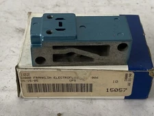 MAC VALVES INC 102 Solenoid Valve Base Nib