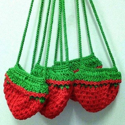 crochet strawberry bag