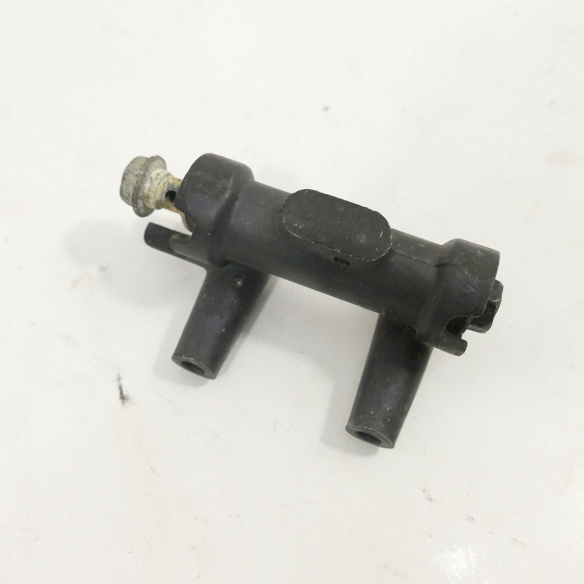 Se Kawasaki ZX-10 1000 B EZ:90 Brake Distributor Brake Caliper