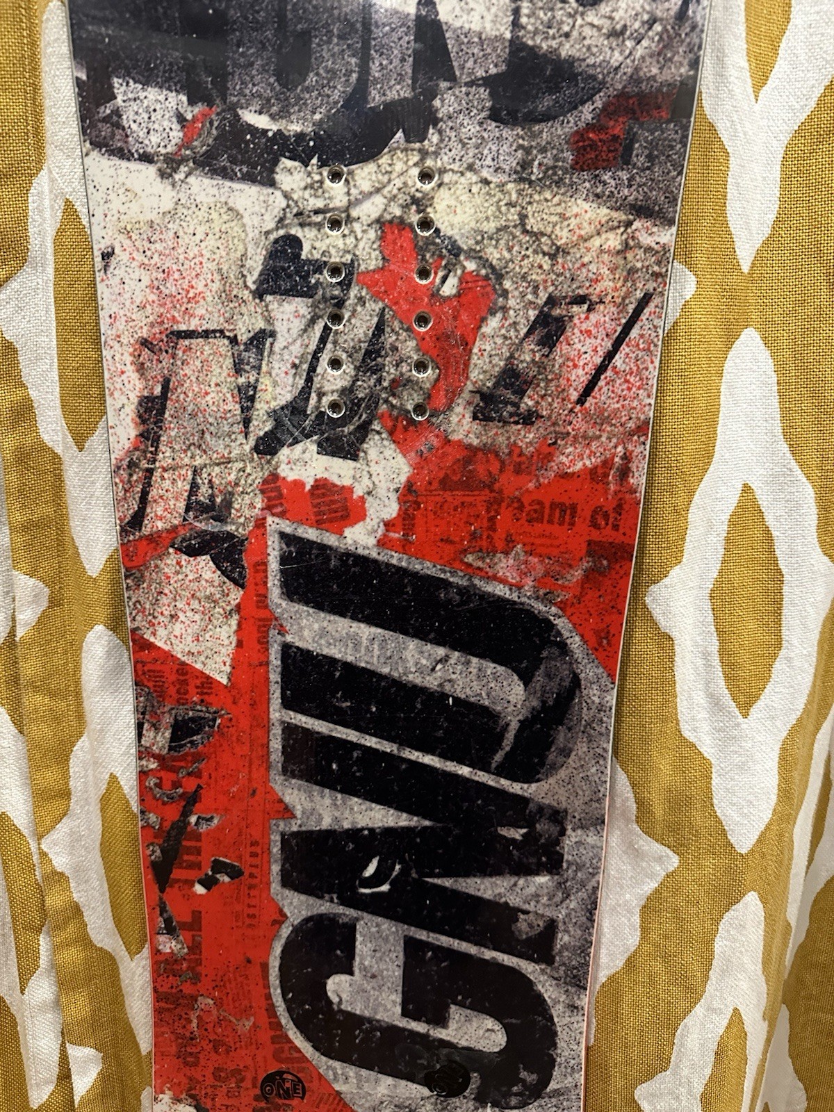 GNU Carbon Credit 159cm All-Mountain Snowboard (rocker)