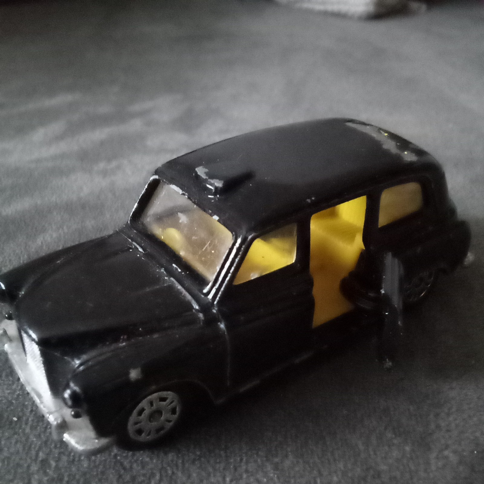 Picture 8 of 9