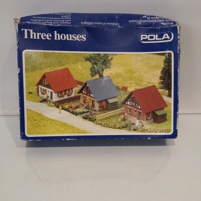 TWO HOUSES ONLY - Pola N 224 Kit ''Three Houses''