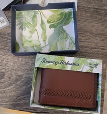 Tommy Bahama Leather Folding Wallet