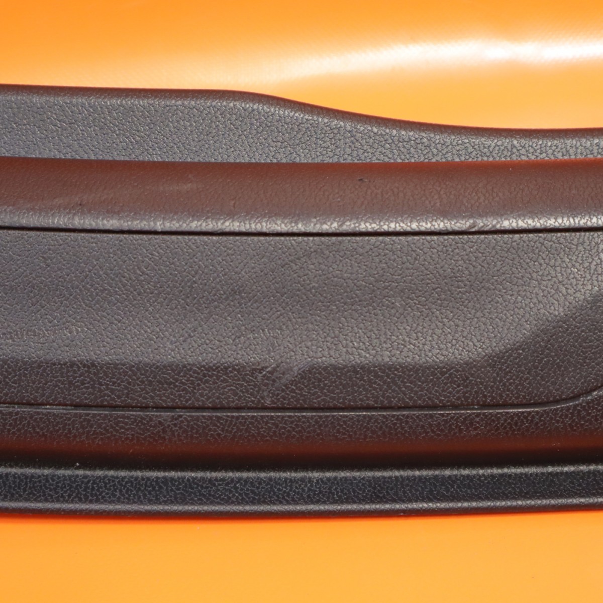 MASERATI LEVANTE TRUNK SILL SCUFF TRIM 2017-2020 2021 2022 670065625 OEM