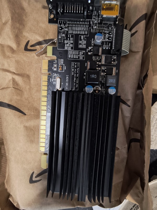 AMD Radeon HD 5450 1gb  Graphics Card Working Low Profile