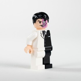 LEGO Batman I Original Two Face Minifigure bat004 From 7781 2006 (UV PRINTED)