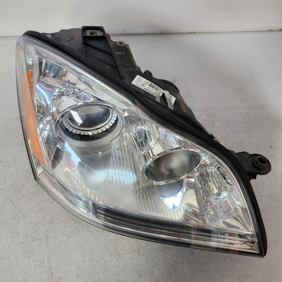 Farol de xenônio dianteiro direito 10-12 Mercedes Benz GL450 A1648205059 fabricante de equipamento original - Imagem 4 de 4
