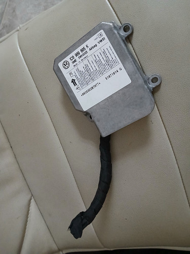VW Polo 9N Steuergerät Kühler Kühlerlüfter Relais Motorkühlung 1C0909605K