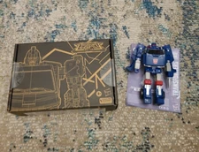 Transformers Legacy Generations Selects Deluxe DK-2 Guard Dk-3 Breaker Complete 