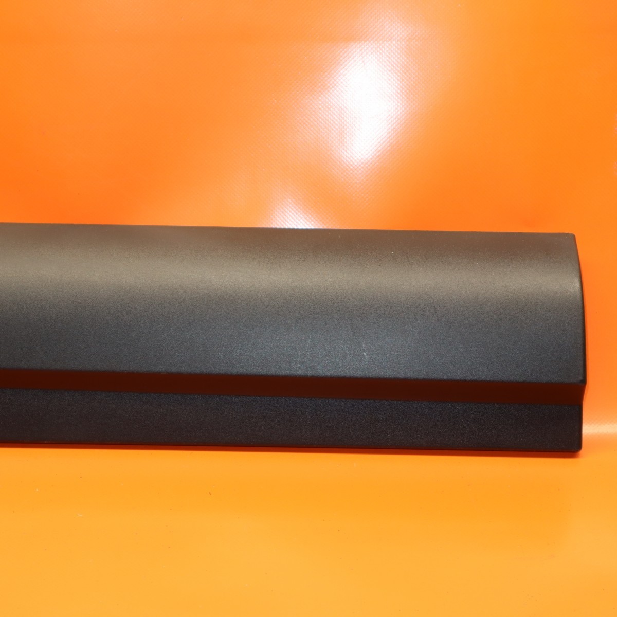 MASERATI LEVANTE DOOR MOLDING LEFT DRIVER REAR 2017 2018 2019 2020 670035238 OEM