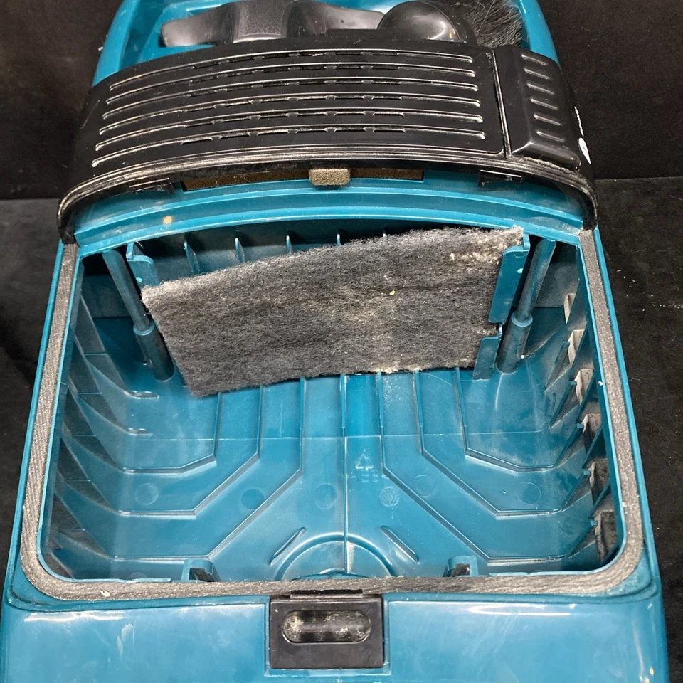 Base de vacío Eureka Powerline Gold Canister solo sin manguera funciona necesita bolsas Foto 4 de 4