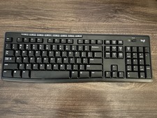 Logitech MK270 Wireless Keyboard and Mouse Combo