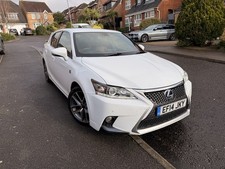Lexus ct200h