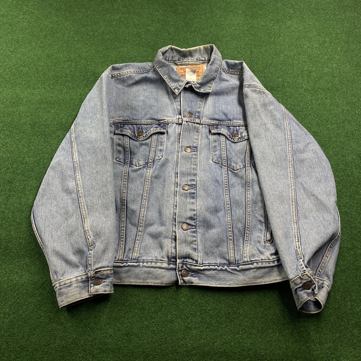 Vintage Levis Trucker Jacket Mens L Blue Y2K Light Wash Denim 