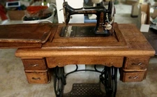 Early Century Vintage Vertical Feed Sewing Machine (nonworking)