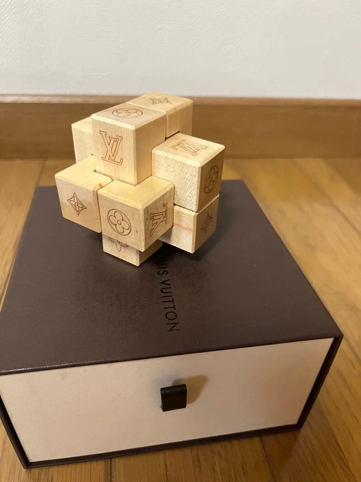 LOUIS VUITTON Pateki Building Blocks Wood VIP only Beige  Novelty 3D  #hu6 - Image 2 of 4