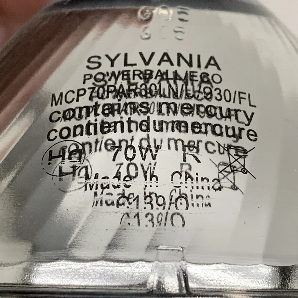 Sylvania MCP70PAR30LN/U/930/FL/ECO Metal Halide 70W C139/O Lamp Light Bulb - Image 3 of 4