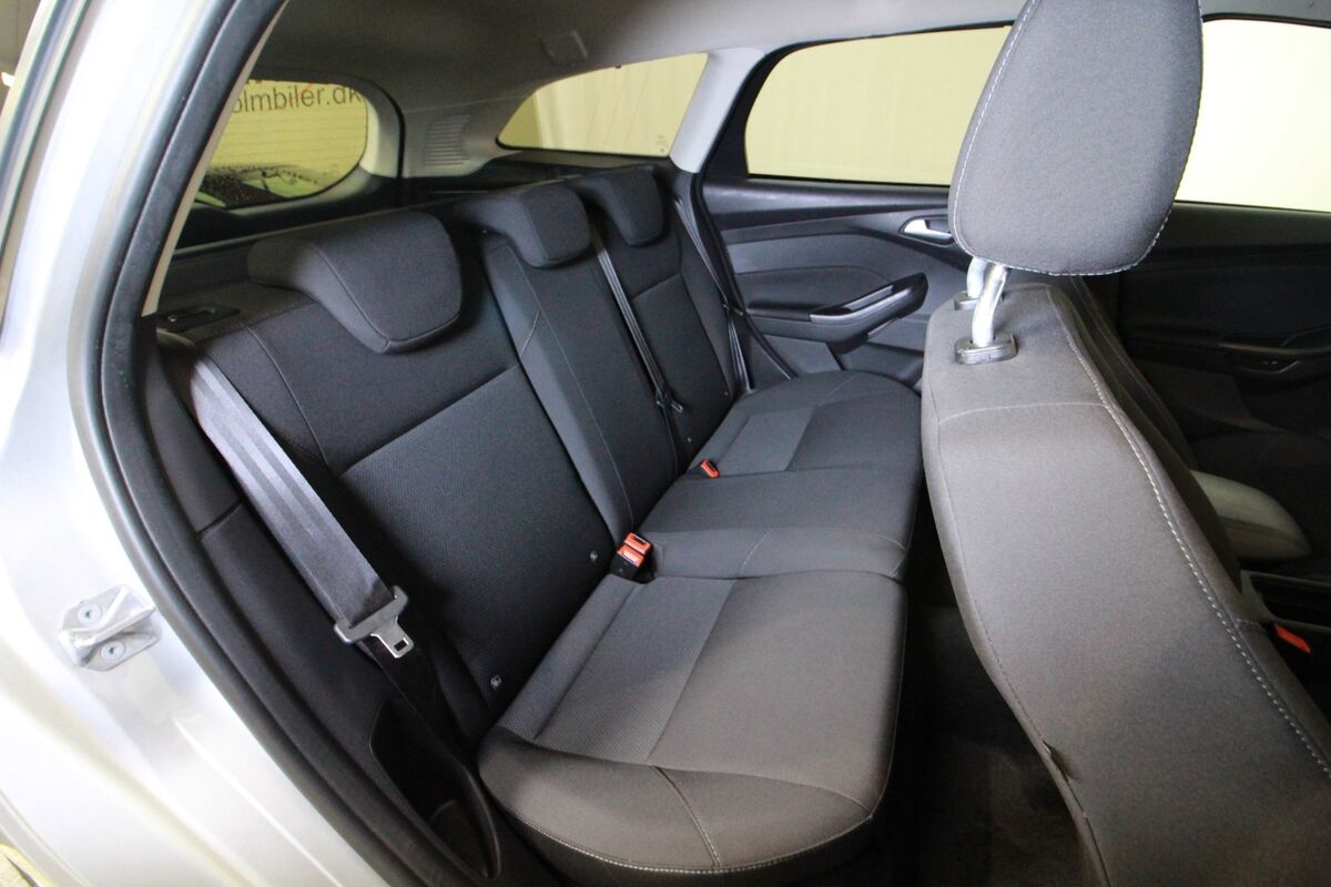 Ford Focus 1,5 TDCi 120 Business stc.