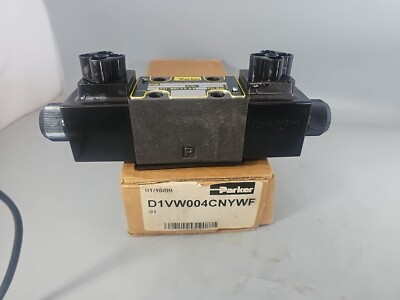 New OEM Parker D1VW004CNJWF Directional Control Valve 120/60 Volts