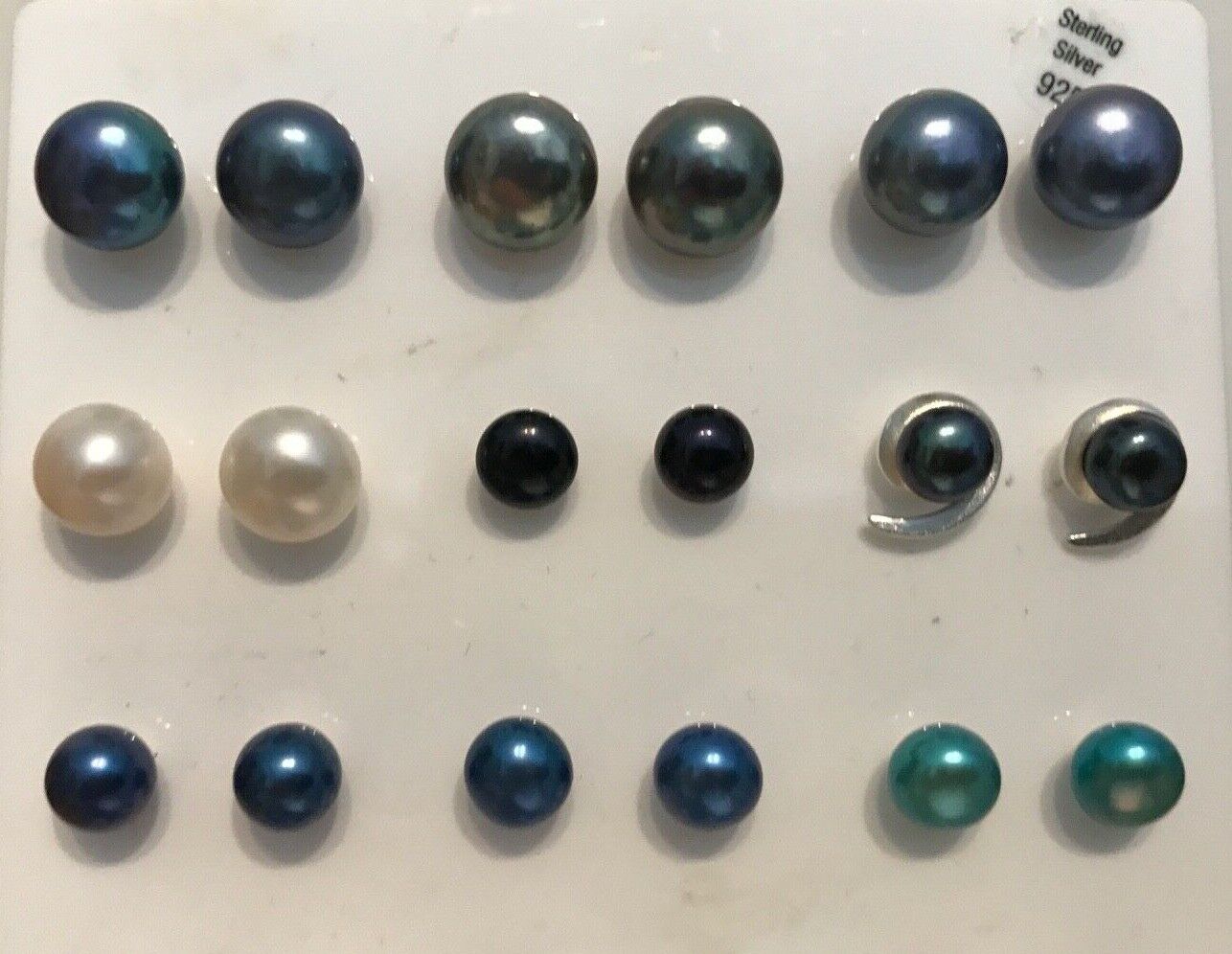 Picture 2 of 25