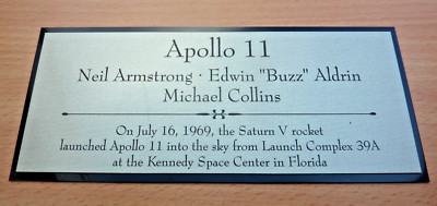 APOLLO 11 Plakette Neil Armstrong Aldrin Collins Mondlandung 17,5x8,5cm NEU