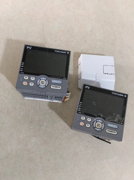 1pc used YOKOGAWA UT55A SUFFIX-001-11-00