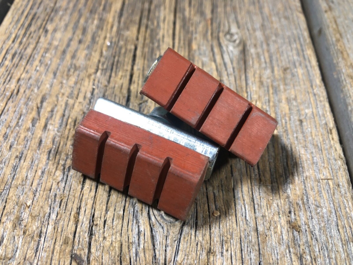 NOS 4 Patins De Frein 1910/30 sgdg Brake Pads Vélo Ancien Old Bike