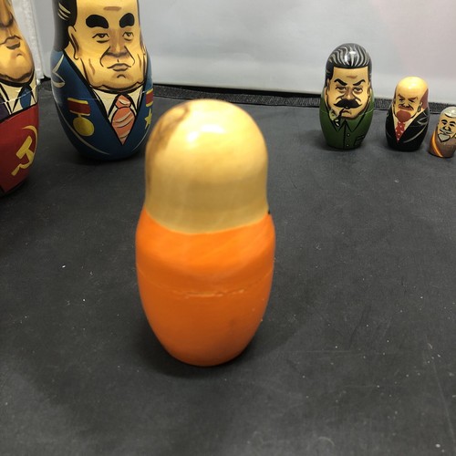 VTG Matryoshka 7 Russian Soviet Leaders Wooden Nesting Dolls Hand Painted - Picture 10 of 23