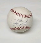 Darren Daulton Signed Autographed Game Used Major League Baseball PHILLIES B10