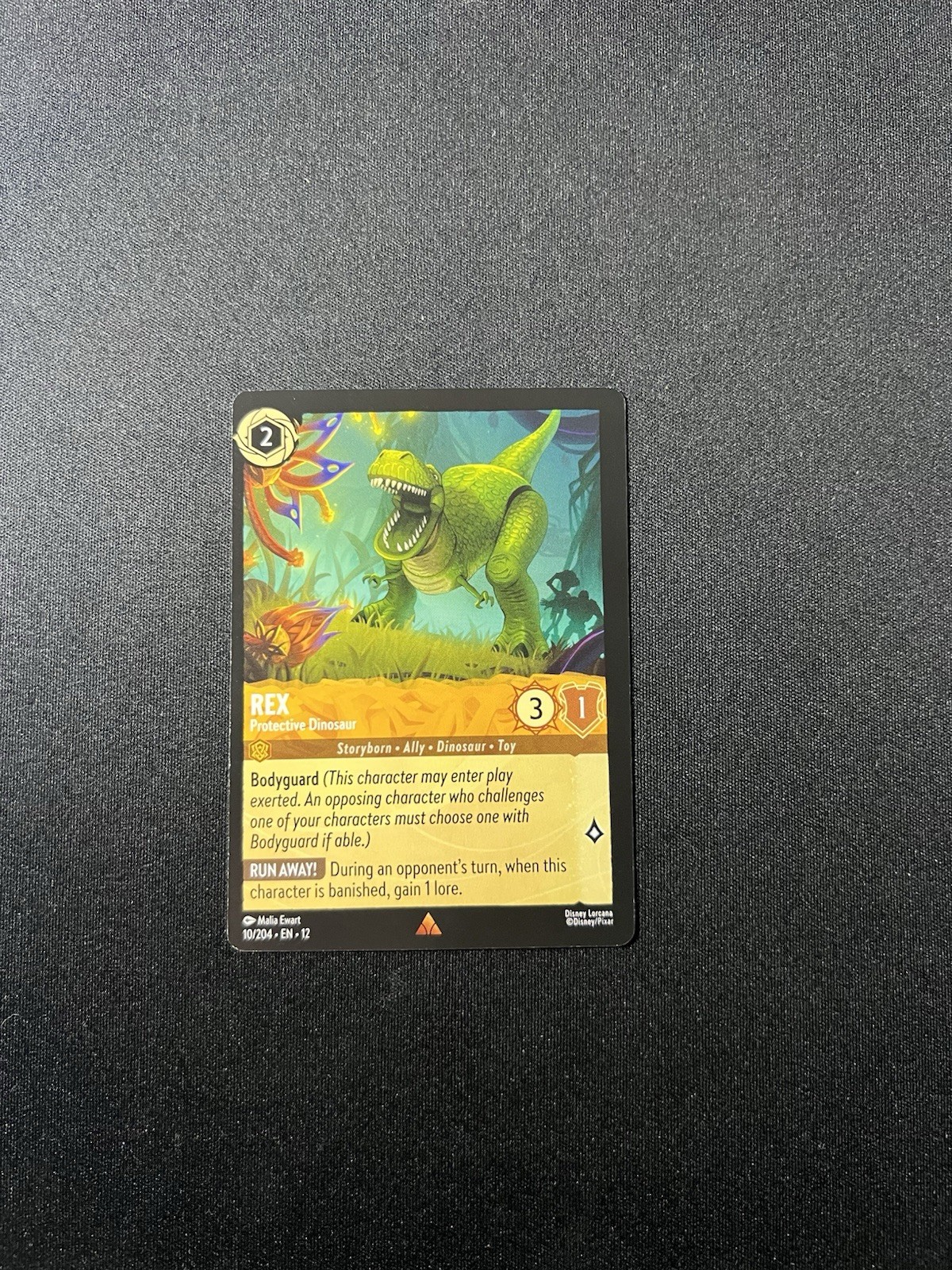 Rex Protective Dinosaur 10/204 Wilds Unknown Disney Lorcana