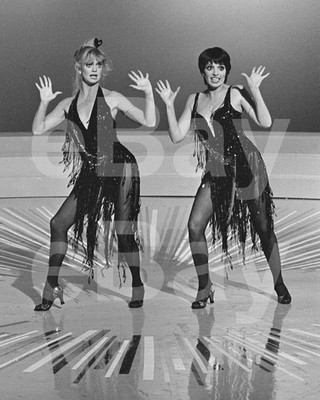 Goldie and Liz Together (TV) 1980 Goldie Hawn, Liza Minnelli 10x8 Photo