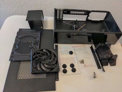 Silverstone SST-ML09B (Schwarz) Mini-ITX, Mini-DTX SFX Mini Compact HTPC Case