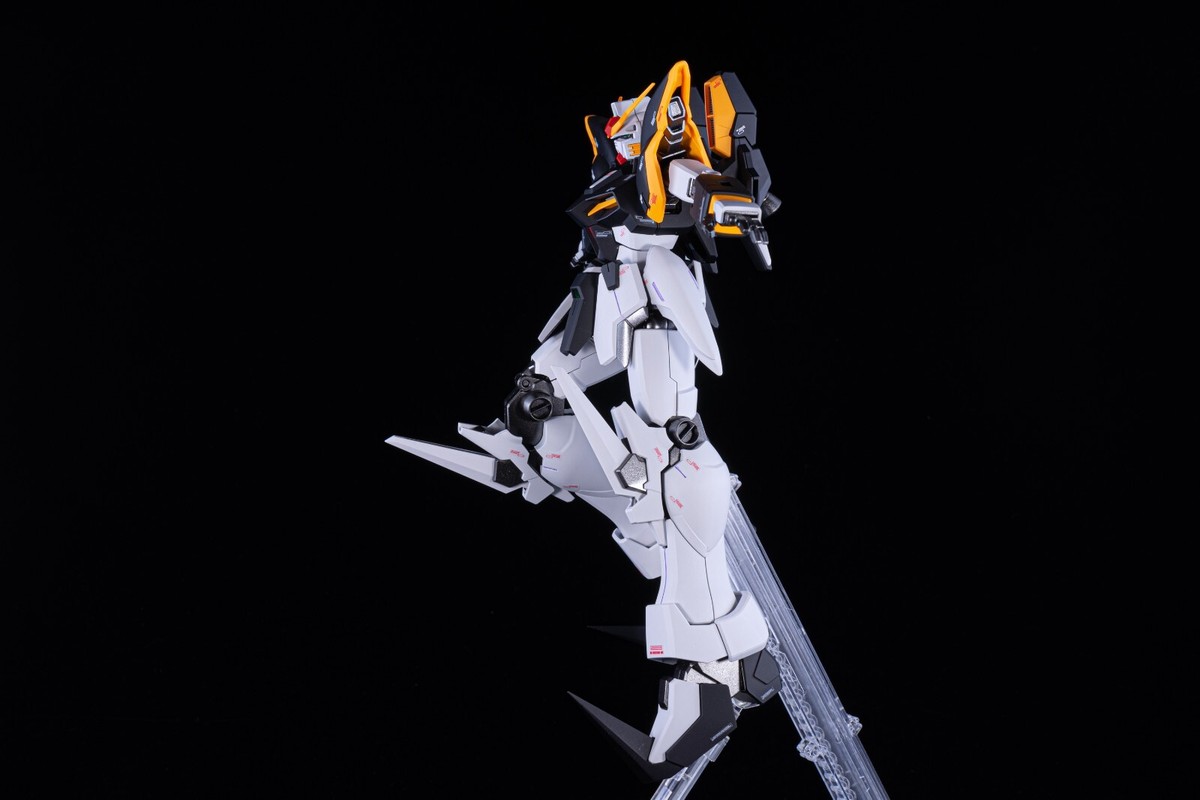 Gundam Deathscythe MG 1/100 Bandai - Figurine Construite Et Peinte Au Japon
