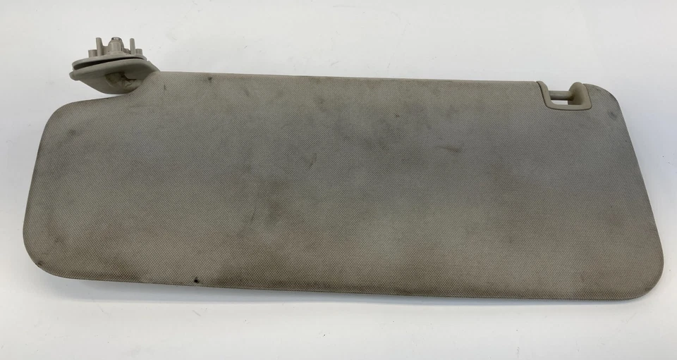 2007-2013 Chevrolet Silverado 2500HD Left Driver Sunvisor Sun Visor 544908429 Foto 3 de 4