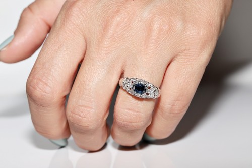 Vintage Ring um 1980 14 Karat Gold natürlicher Diamant und Saphir verziert - Bild 14 von 14