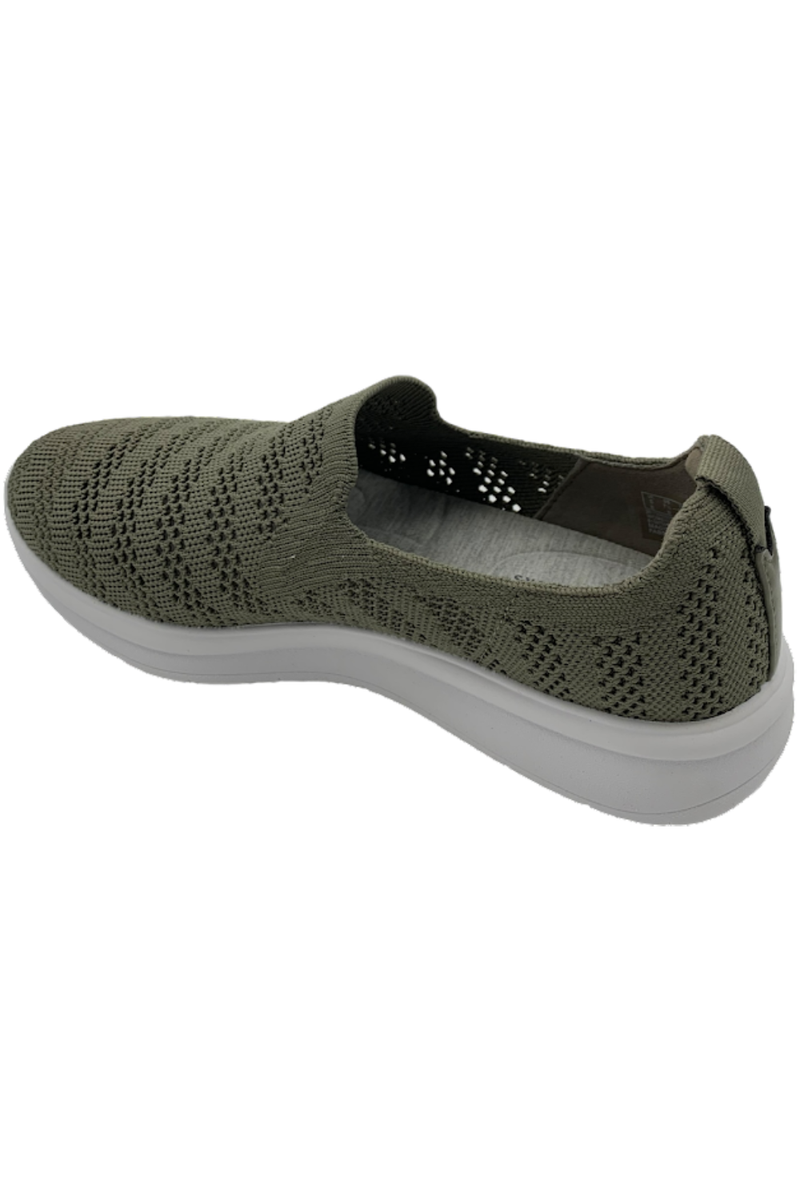 三彩　Clarks Cloudsteppers サンダル グレージュ Clarks Cloudsteppers Perforated Knit Slip-Ons Ezera Path