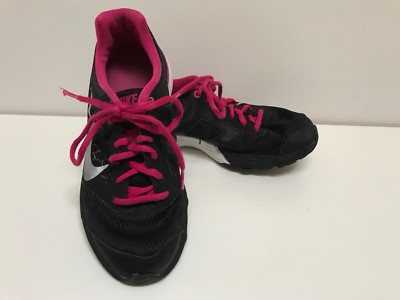 Nike Tri Fusion Run Girls Black & Pink Lace-Up Athletic Shoes Size 4.5 Y
