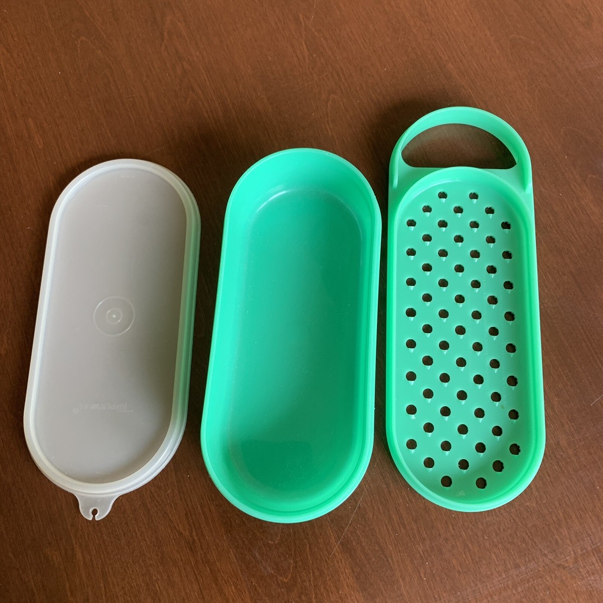 Tupperware 中古品まとめ売り Vintage Tupperware Green Jade Cheese Grater Shredder 3 Piece Set