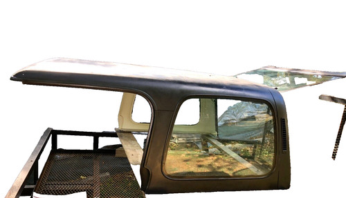 JEEP WRANGLER YJ HARD TOP FITS 87-95 & CJ7 models willing to  shipping