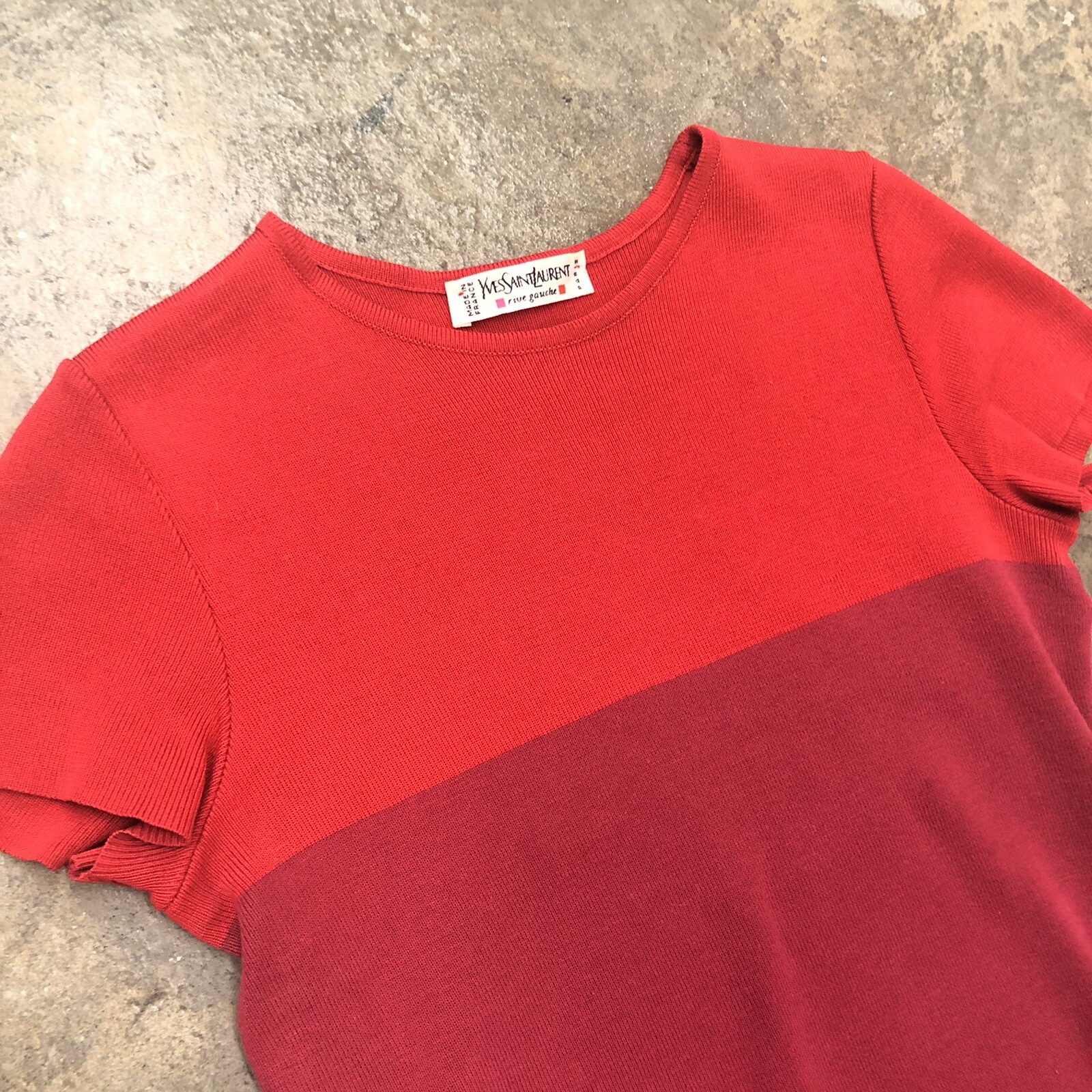 Top YSL Yves Saint Laurent colore a costine manica corta rosso fucsia rosa 38