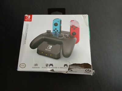 PowerA Controller Charging Base for Nintendo Switch - Damage Box