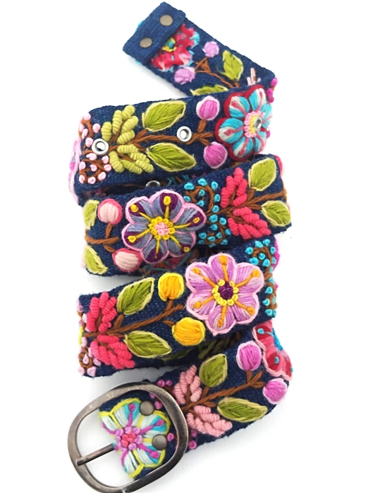 Cinturón bordado floral colorido, cinturones bordados de lana, HECHO A MANO CUSCO Foto 4 de 4
